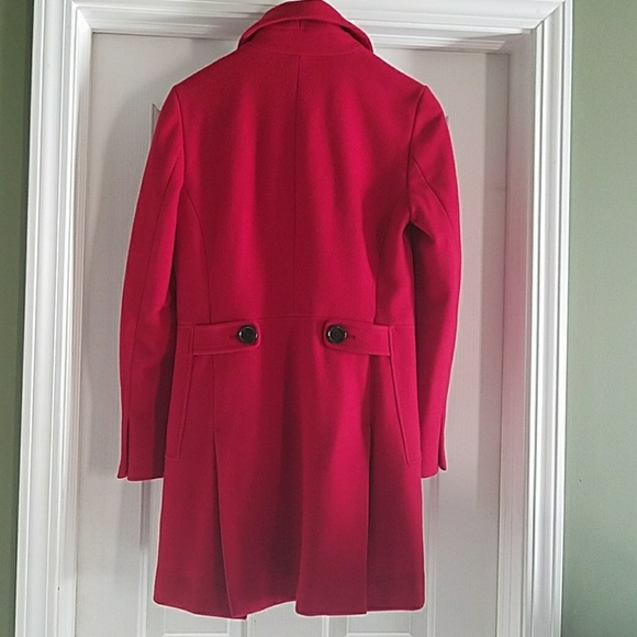 Red Banana Republic coat - Picture 4 of 7